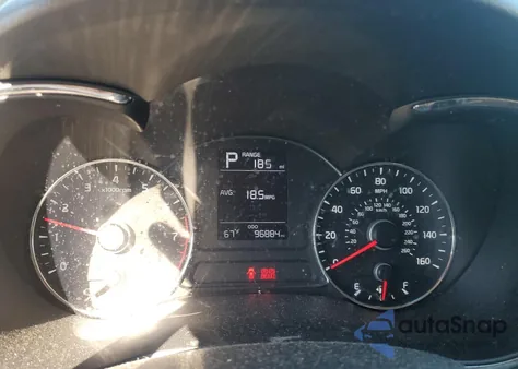 2017 Kia Forte Lx z USA, uszkodzony, nr VIN 3KPFK4A76HE039721